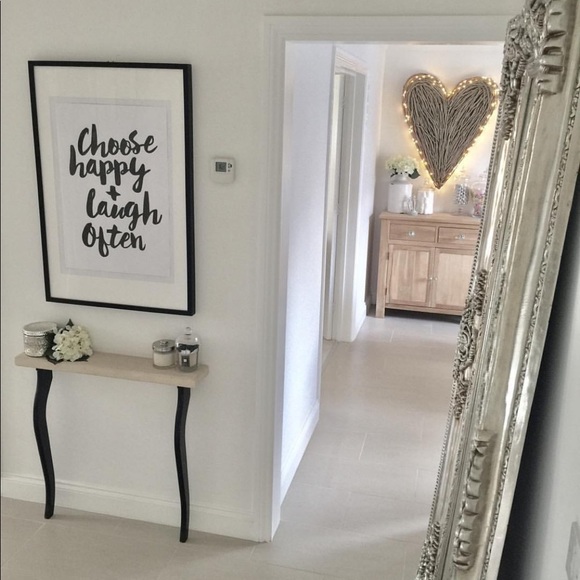 Meet your Posher, Courtney - Picture 1 of 1